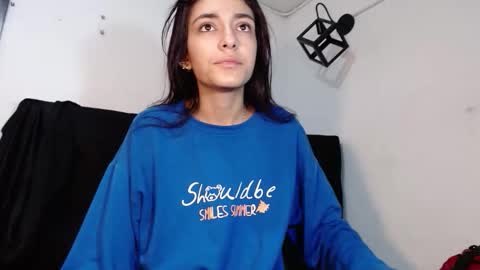    online show from November 19, 12:05 pm