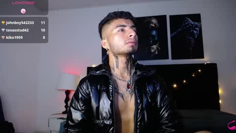 juancamilo66_ online show from February 10, 7:15 am