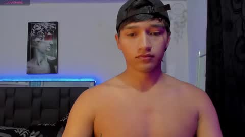 Snapshot of juanjo_ferrari chatting on October 26, 2:50 am juanjo ferrari online show from October 26, 2:50 am