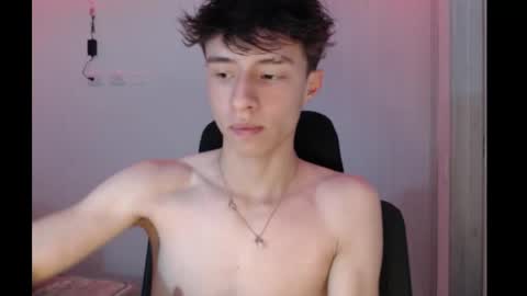 juanmres online show from December 5, 11:52 am