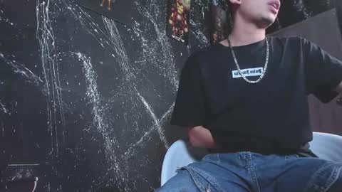 Juan online show from November 6, 8:43 pm