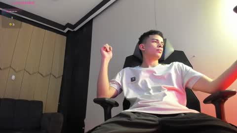 Juan online show from December 21, 9:00 pm