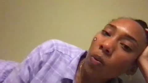 Snapshot of juicijazzi chatting on October 15, 9:31 am juicijazzi online show from October 15, 9:31 am