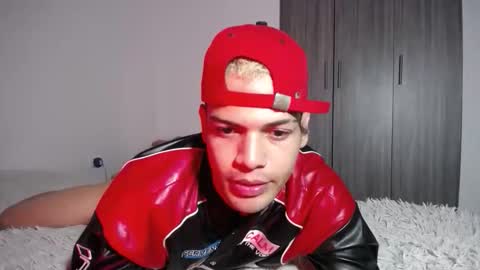 Miguel online show from October 21, 2:01 am