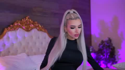 Jessye online show from September 14, 7:46 pm