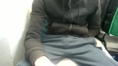 juju78juju online show from February 14, 11:42 am