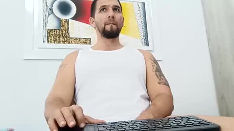 Jules online show from December 15, 7:31 pm