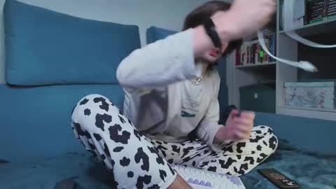 julian_cassablanca online show from February 26, 11:48 pm