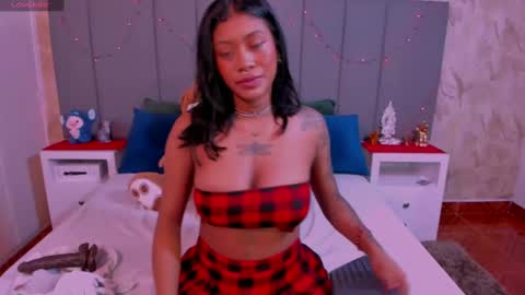 juli online show from December 30, 2:09 am