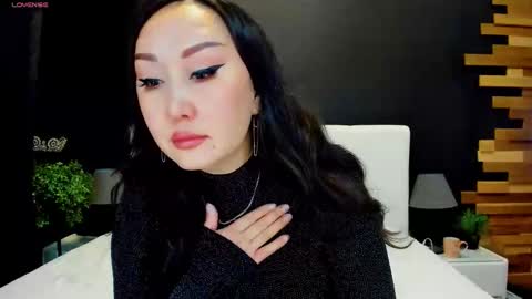 Julianna online show from October 26, 2:56 pm