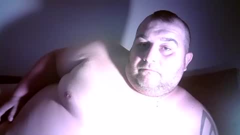 Snapshot of julianoparno chatting on December 12, 8:32 pm Juliano online show from December 12, 8:32 pm