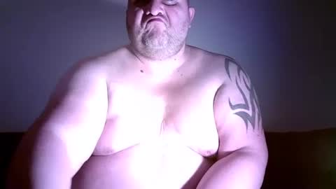 Snapshot of julianoparno chatting on January 15, 12:30 am Juliano online show from January 15, 12:30 am