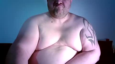 Snapshot of julianoparno chatting on February 15, 10:11 am Juliano online show from February 15, 10:11 am