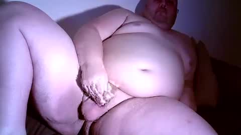 Snapshot of julianoparno chatting on February 19, 9:03 pm Juliano online show from February 19, 9:03 pm