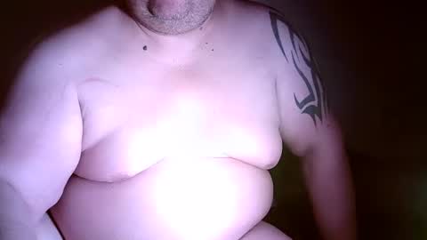 Snapshot of julianoparno chatting on March 4, 12:39 am Juliano online show from March 4, 12:39 am