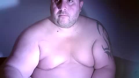 Snapshot of julianoparno chatting on October 5, 1:37 am Juliano online show from October 5, 1:37 am