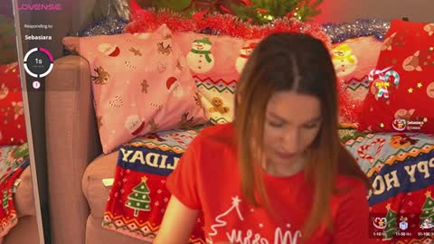 Julie online show from December 26, 3:42 pm