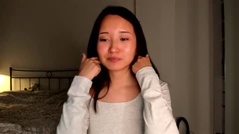 julia online show from February 18, 2:49 pm