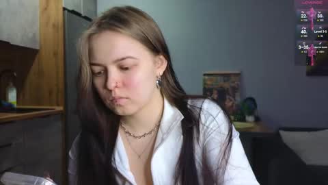 julidropp online show from January 22, 7:03 pm