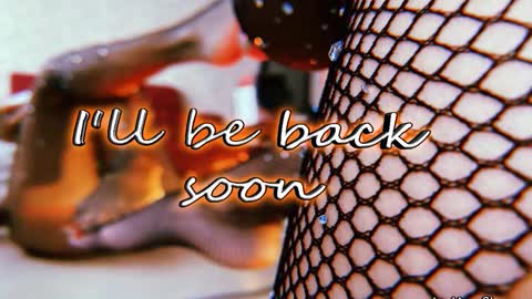 Julie online show from December 23, 7:20 pm