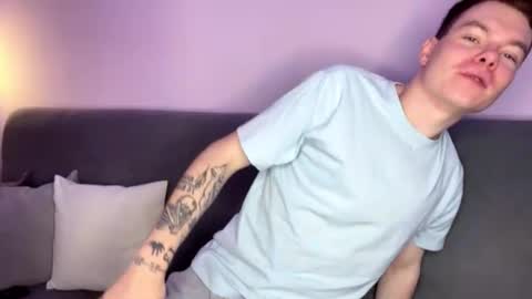 Julie and Thomas online show from September 20, 7:20 am