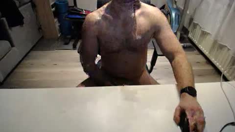 Snapshot of julienneedyou chatting on October 20, 5:41 am julienneedyou online show from October 20, 5:41 am