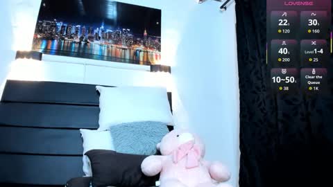 Julieta  online show from October 20, 10:59 am