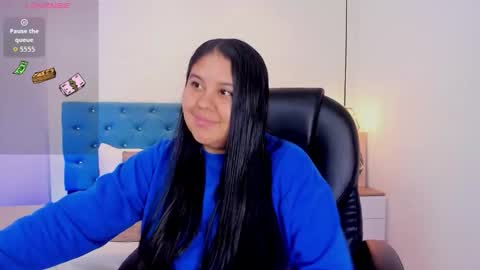 Julieta Mille online show from September 28, 11:15 am