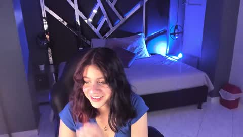 Julieth  online show from October 4, 8:51 pm