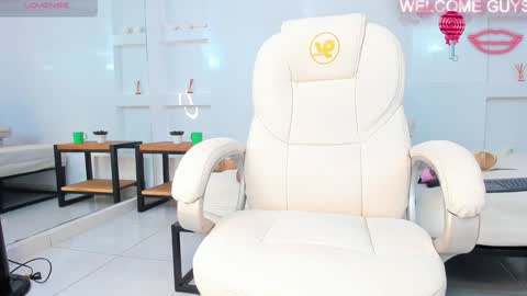 Julietha online show from January 14, 9:35 am