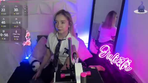 Julieth online show from October 21, 9:04 pm