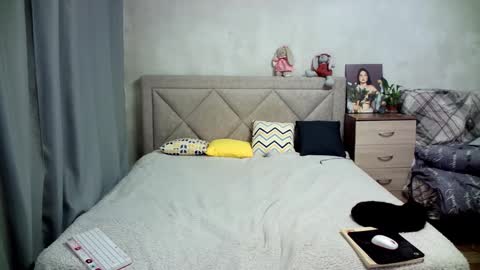 Julietkitty online show from January 19, 11:01 am