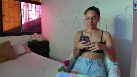 juliette online show from November 8, 4:29 pm