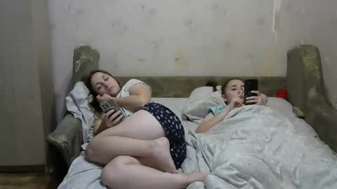 Snapshot of juliya_katie chatting on September 29, 4:34 pm Juliya Katie online show from September 29, 4:34 pm