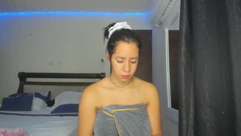 jessica online show from September 22, 4:47 am