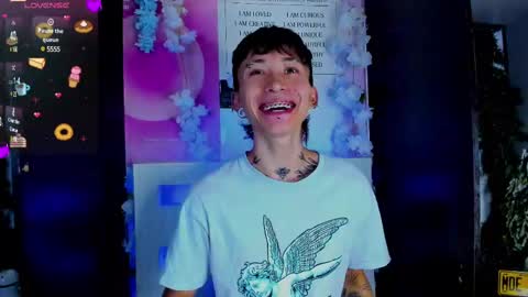 Junior online show from February 16, 9:05 pm