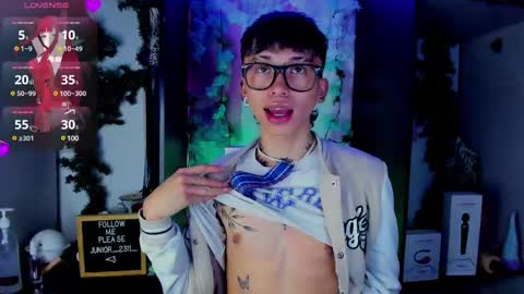 Junior online show from March 7, 5:51 am