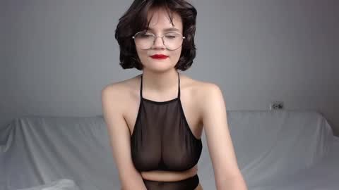 JunneWers online show from January 17, 6:12 pm