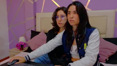 Jupiter y Saturno online show from November 29, 1:19 am