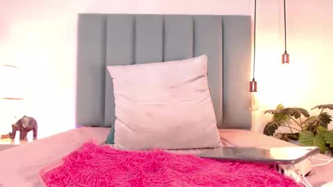 Jupiter Fox online show from January 23, 5:42 pm