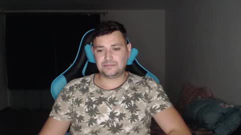 Snapshot of just_a_nice_guy_27 chatting on December 20, 9:06 pm Alex online show from December 20, 9:06 pm