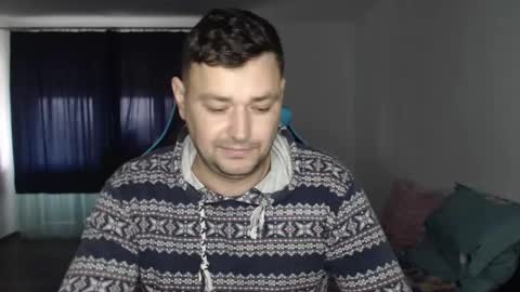 Snapshot of just_a_nice_guy_27 chatting on December 21, 11:22 am Alex online show from December 21, 11:22 am