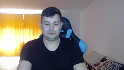 Snapshot of just_a_nice_guy_27 chatting on January 9, 11:14 am Alex online show from January 9, 11:14 am