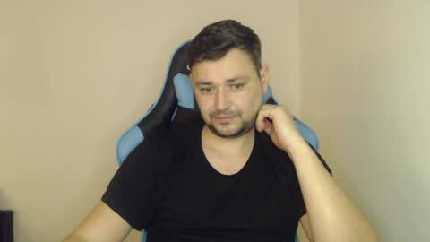 Snapshot of just_a_nice_guy_27 chatting on January 18, 2:44 pm Alex online show from January 18, 2:44 pm