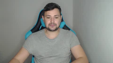 Snapshot of just_a_nice_guy_27 chatting on January 20, 2:25 pm Alex online show from January 20, 2:25 pm