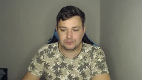 Snapshot of just_a_nice_guy_27 chatting on February 1, 10:34 pm Alex online show from February 1, 10:34 pm