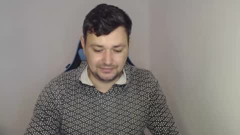 Snapshot of just_a_nice_guy_27 chatting on February 4, 11:16 am Alex online show from February 4, 11:16 am