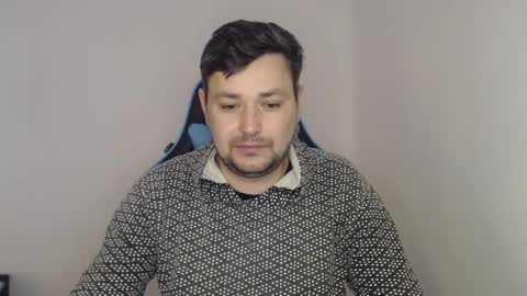 Snapshot of just_a_nice_guy_27 chatting on February 7, 11:23 am Alex online show from February 7, 11:23 am