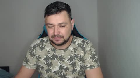 Snapshot of just_a_nice_guy_27 chatting on February 15, 11:17 am Alex online show from February 15, 11:17 am