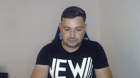 Snapshot of just_a_nice_guy_27 chatting on September 21, 11:12 am Alex online show from September 21, 11:12 am